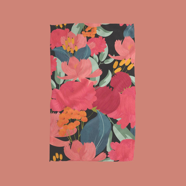 Geometry - Winter Wreaths Kitchen Tea Towel – harley lilac